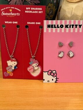 Hello Kitty Pink BFF Sharing Necklace Set & Stud Earrings